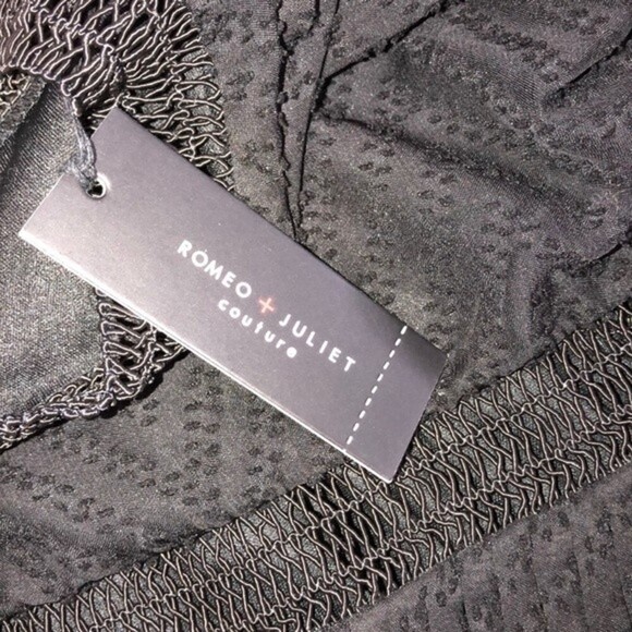 Romeo + Juliet NWT black chiffon cocktail dress - Picture 11 of 11